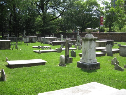 42 Christ Church Graves
